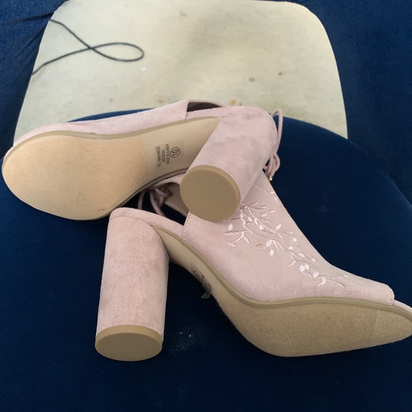 Charlotte Russe Open Toe Booties - Picture 4 of 4